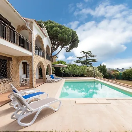 Amistad Villa